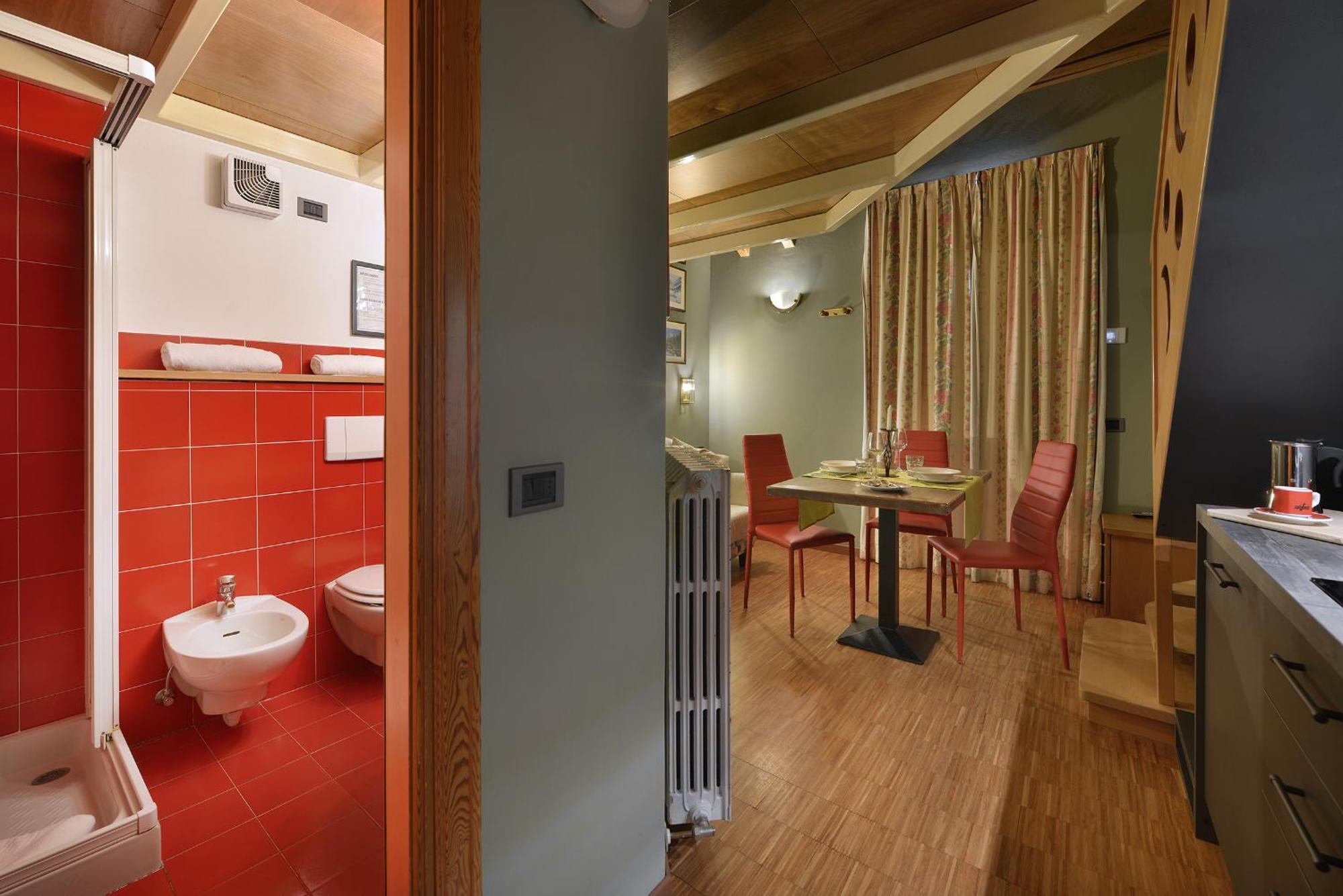 Cronox Mini Apartments Livigno Exterior foto